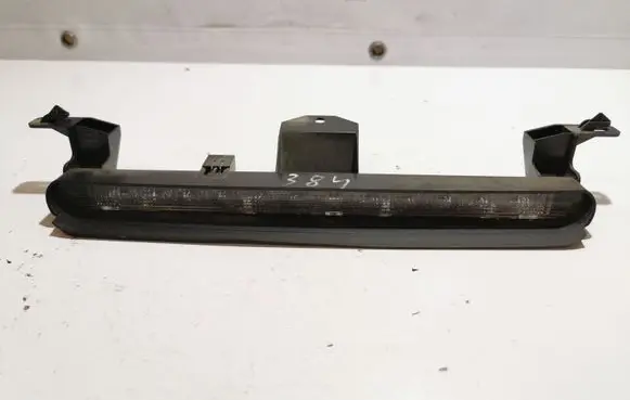 Volvo V70 Third/center stoplight 30678549
