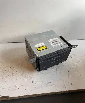Honda Accord CD/DVD changer 39100TL0G500