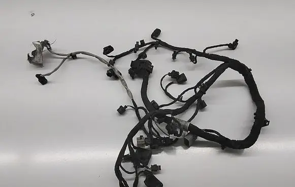 Volkswagen Tiguan Engine installation wiring loom 04E972627