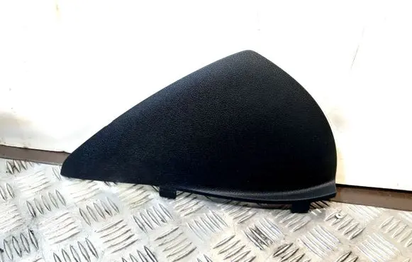 Audi Q3 8U Dashboard side end trim 8U0857086A