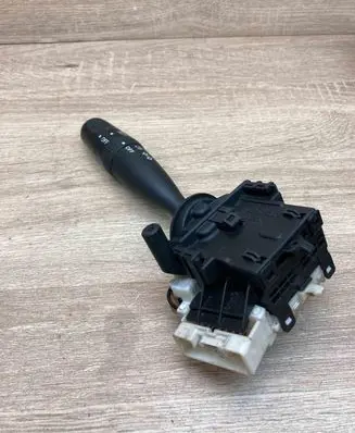 Toyota Corolla E120 E130 Indicator stalk 173681 02180173713