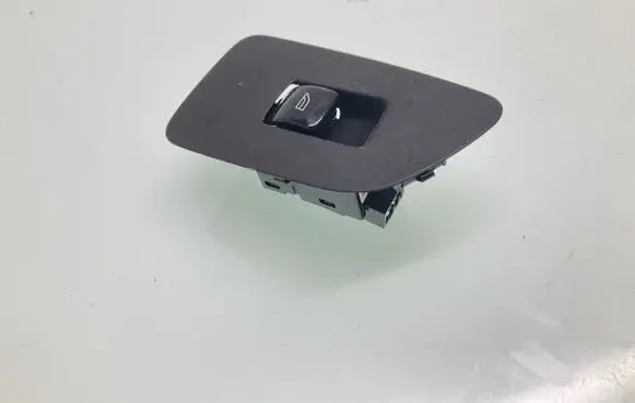 Volvo XC90 Electric window control switch 31376458 17W434