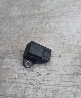 BMW 5 E34 Air pressure sensor 2244674 4N22