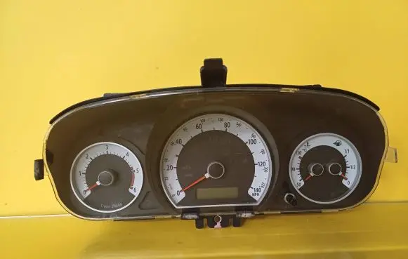 KIA Ceed Speedometer (instrument cluster) 34001H090 D090