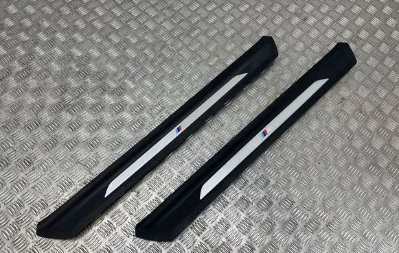 BMW 4 F32 F33 Front sill trim cover 893792600