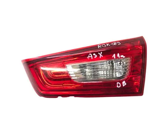 Mitsubishi ASX Tailgate rear/tail lights