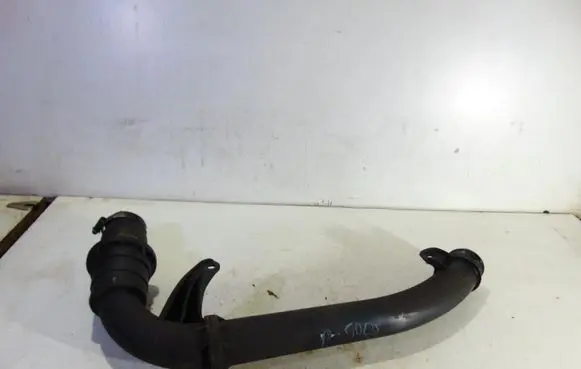 Peugeot 508 Turbo air intake inlet pipe/hose