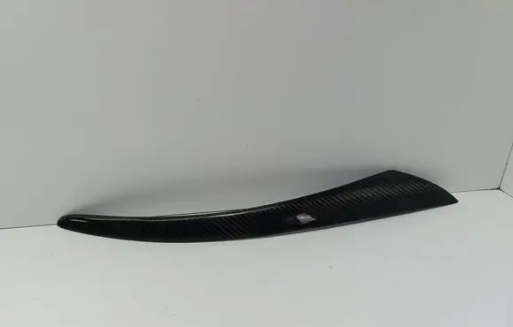 Volvo V50 Under headlight/headlamp trim 