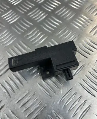 Audi A6 S6 C7 4G Keyless (KESSY) go control unit/module 8k0907247