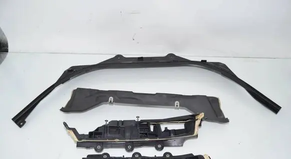 BMW 3 G20 G21 Other engine bay part 7428151 6991226 8791080