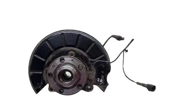 Front wheel hub