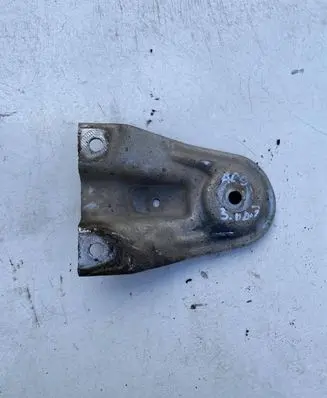 Audi A6 S6 C6 4F Engine mounting bracket 4F0399541C
