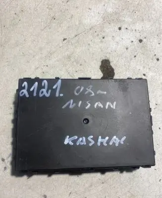 Nissan Qashqai+2 Comfort/convenience module 284B2JD02D 5WK49372