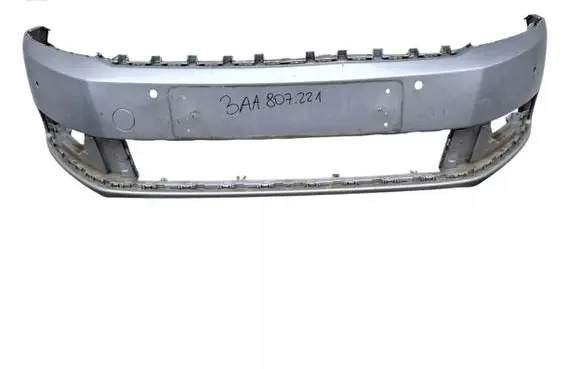Volkswagen PASSAT B7 Front bumper