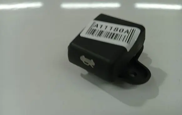 Chrysler 300 - 300C Engine bonnet (hood) release handle 