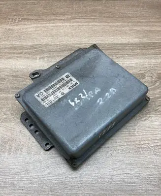 Opel Sintra Engine control unit/module ECU 90505778 0261203548
