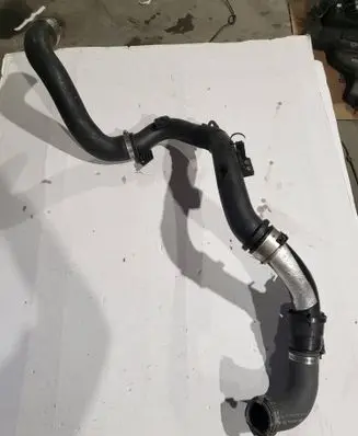 Ford Focus Intercooler hose/pipe LX619P437AB