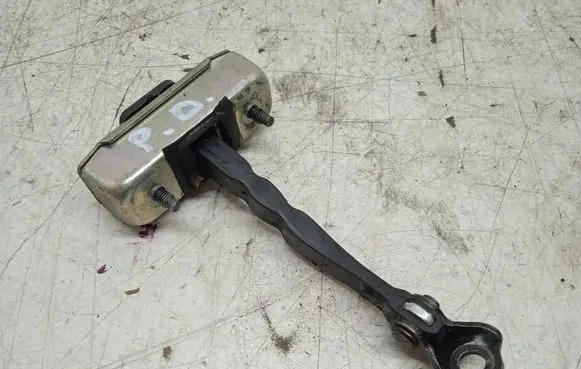 Toyota Avensis T270 Front door check strap stopper 445FL