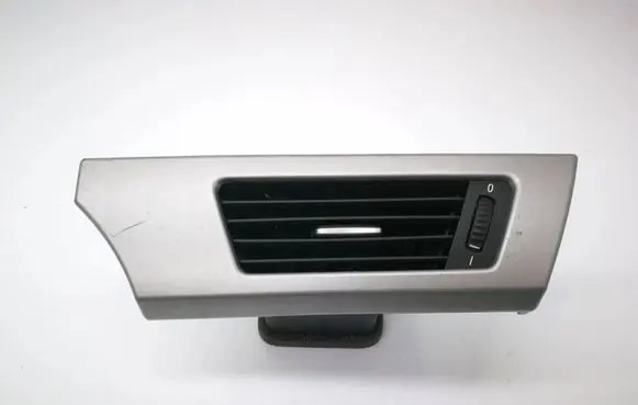BMW 3 E90 E91 Dashboard air vent grill cover trim 6922633