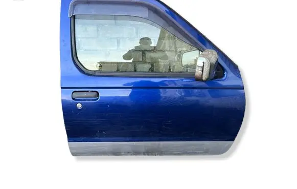 Nissan Navara D22 Door (2 Door Coupe) 