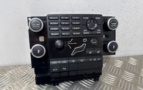 Volvo V70 Climate control unit 30782903 M3453100359 SN60087038