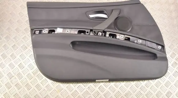 BMW 3 E90 E91 Front door card panel trim