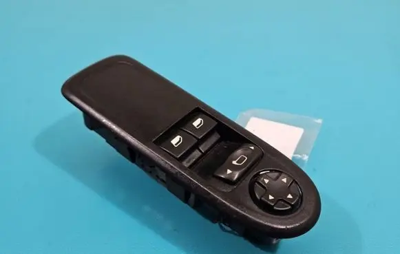 Peugeot 308 Electric window control switch 96565186XT IMPRK1417949