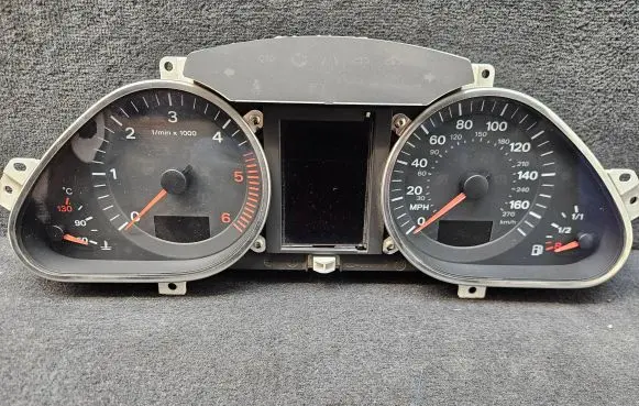 Audi A6 S6 C6 4F Speedometer (instrument cluster) 4F0920950R 4F0910900C 503000733900
