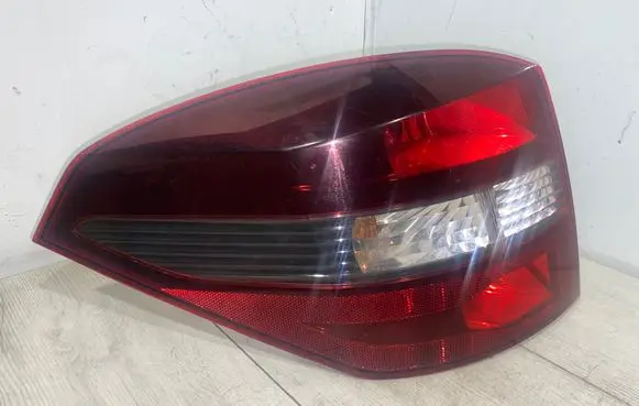 Renault Laguna III Rear/tail lights 265550002