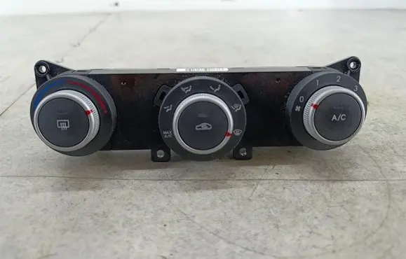 KIA Pro Cee'd I Climate control/heater control trim 