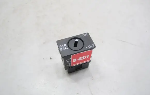 Volkswagen Golf Plus Passenger airbag on/off switch 1K0919237C