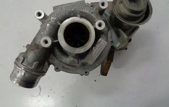 Renault Megane III Turbo 8201164371