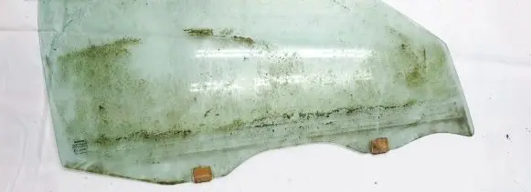 Nissan Micra Front door window glass four-door