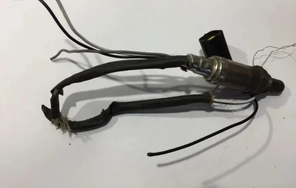 KIA Carens I Lambda probe sensor 9350930107