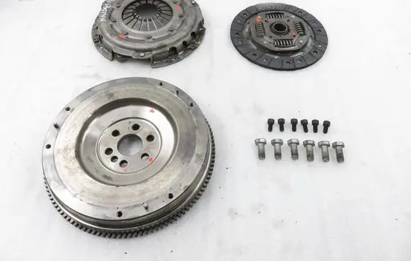 BMW 1 E81 E87 Flywheel DP7061F2105 CV7061F2105 706F2105