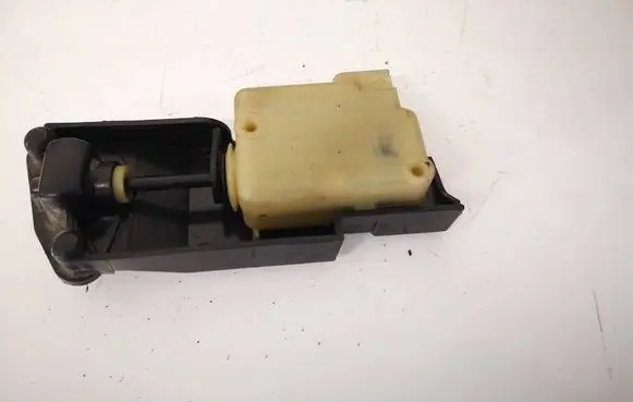 Volvo S60 Central locking motor 30612856