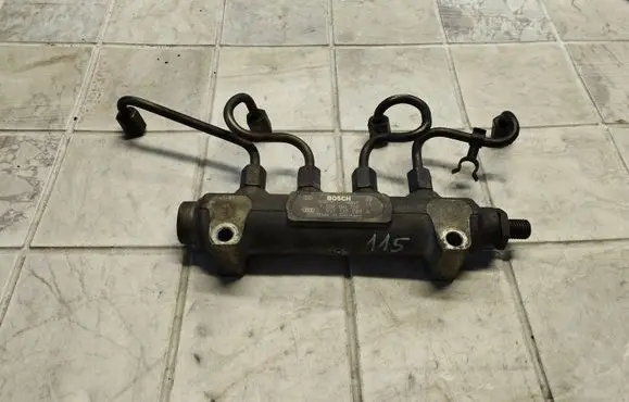 Audi A8 S8 D2 4D Fuel main line pipe 057130089A F00R000253 000417