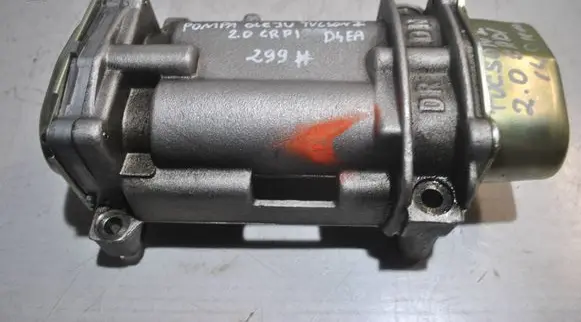 Hyundai Tucson TL Oil pump D4EA
