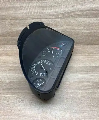 BMW 5 E39 Speedometer (instrument cluster) 6903800 110008735