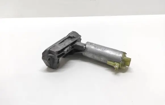 Volkswagen Phaeton Seat adjustment motor 0130002529