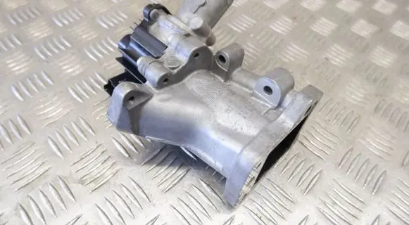 Land Rover Evoque I EGR valve CX239E456AB