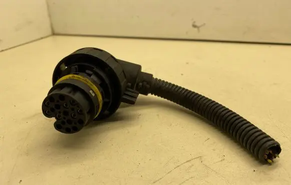 BMW 5 F10 F11 Engine installation wiring loom 7587139