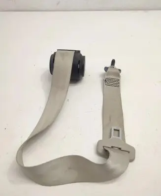 Peugeot 508 Middle seatbelt (rear) 