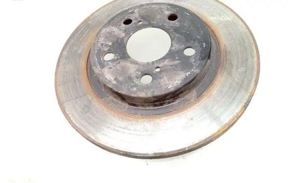 Toyota Avensis T270 Rear brake disc 