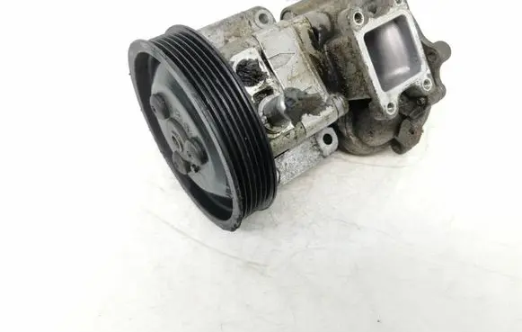 BMW 3 E46 Power steering pump 6756611 7614955107 7500335