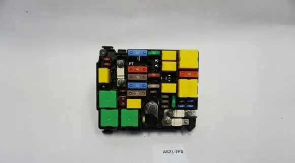Peugeot 308 BSM Control unit 9804848580
