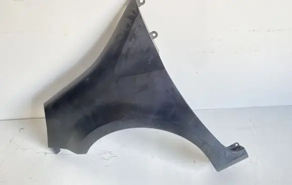 Renault Modus Fender 8200098309G