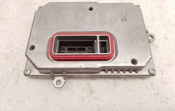 Audi TT TTS Mk2 Headlight ballast module Xenon 8E0941329A B316000180 1087500018
