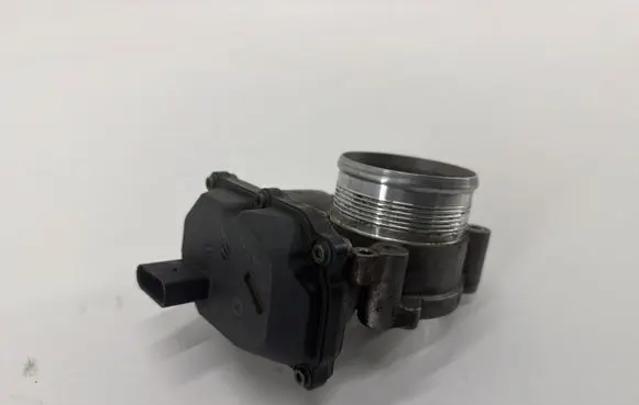 Man TGE 1gen Throttle body valve 04L128063K