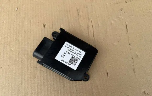 Volkswagen PASSAT B8 Seat control module 4M0959339B